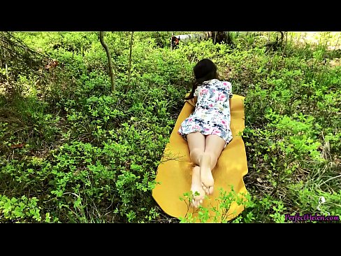 ❤️ Stranger trên Tinder thủ dâm của tôi L. và Fucks đam mê trong rừng ❤  Fucking video  ở% vi.tuberxxx.ru%